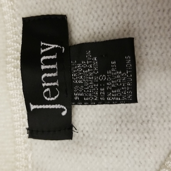 Ivory cardigan sweater - Picture 7 of 8